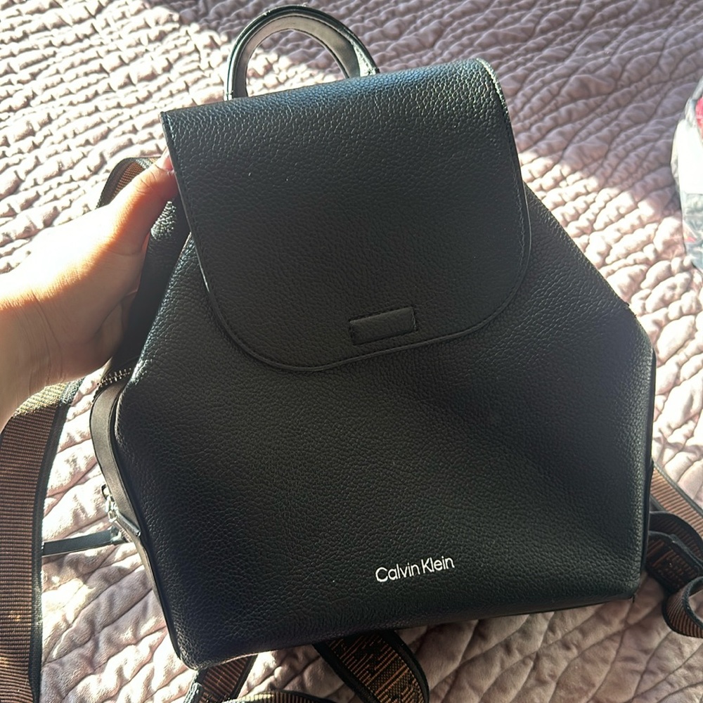 Calvin Klein  Millie Novelty